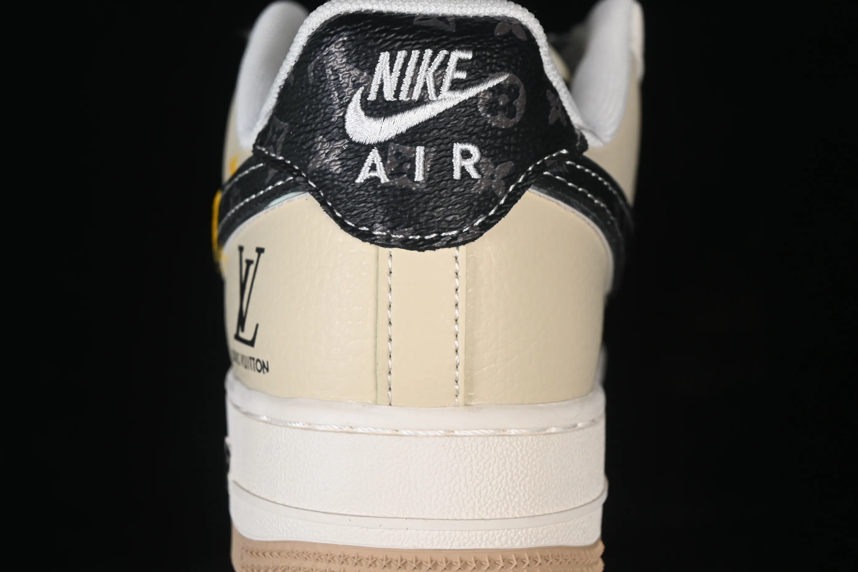 All Categories Nk Air Force 1 Air Force Series Nk Air Force 1 Low Air Force Low Nike Air Force 1'07 Low Joint Horse Galloping Air Force One Low Casual Shoes ZH2598-308